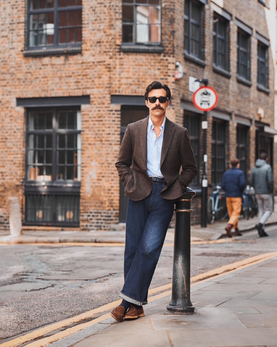 An Italian Man Bringing Colour to the Streets of London - Gents Cafe